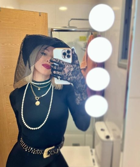 Carlotad26 top hd foto