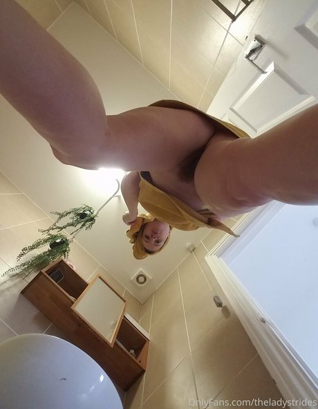 giantessgingerofficial heiße top bilder