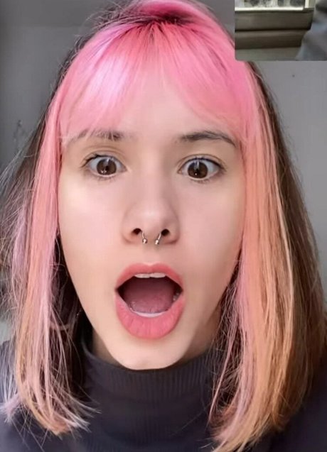 Juliakbarni nackt pornostar galerien