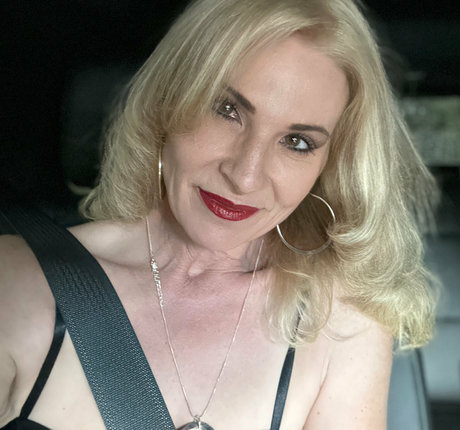 naughtyjojo1 pornostar schöne bild