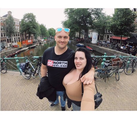 Kinsey Osborn xxx hd archiv