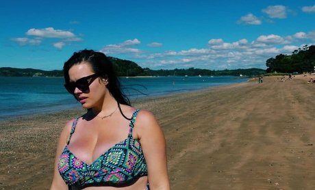 Kinsey Osborn heiße porno archiv