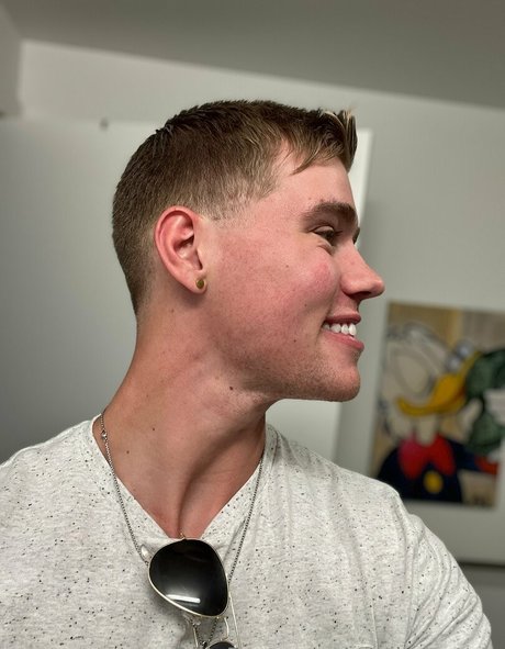 swolemattyy freie erotische bilder