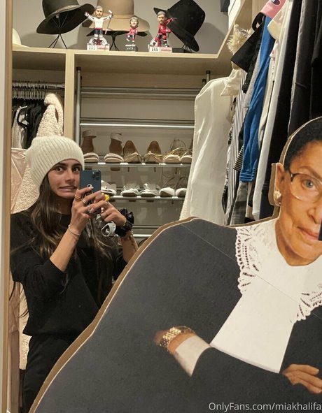 miakhalifa top erotische fotos