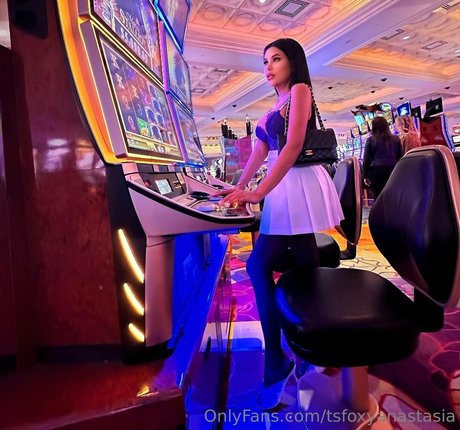 ebenholzlehrerin onlyfans schöne nacktheit bilder