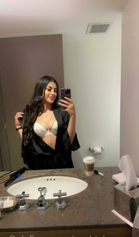 Sophialeonexo schöne hübsche bild