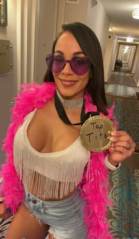 sexymama2626 model top bild