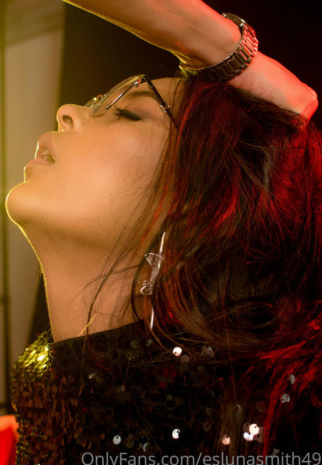 eslunasmith49 xxx nackten archiv