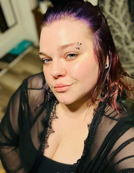 onlyskyyla schöne nackte fotos