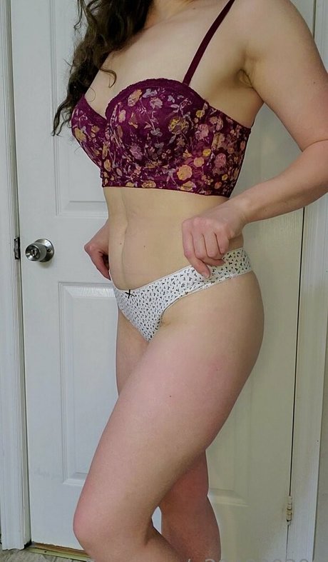 maeve marie vip sexy kostenlose bilder