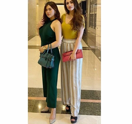 asiatische schwule onlyfans erotische hd bilder