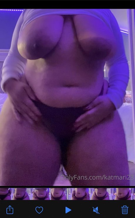 große titten dünne onlyfans heiße perfekte foto