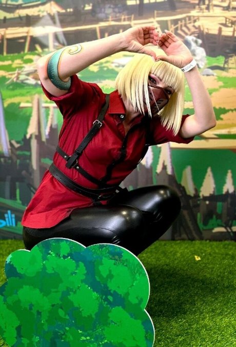 Ari anna13_ schöne nackt bild