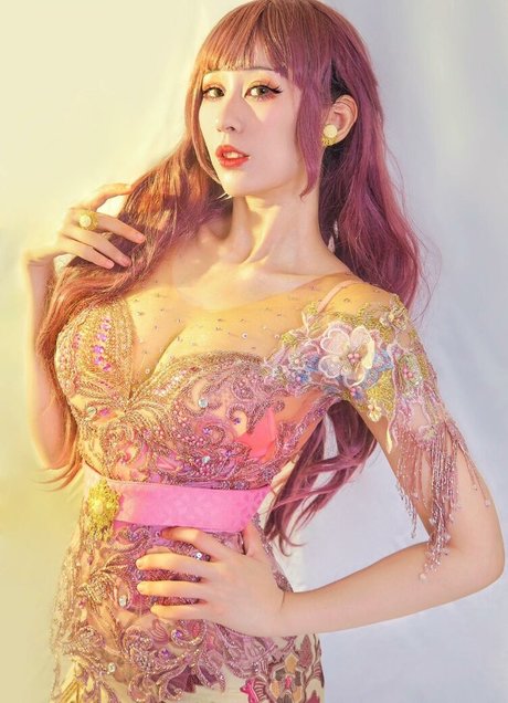 prinzessin nackt onlyfans freie akt galerie