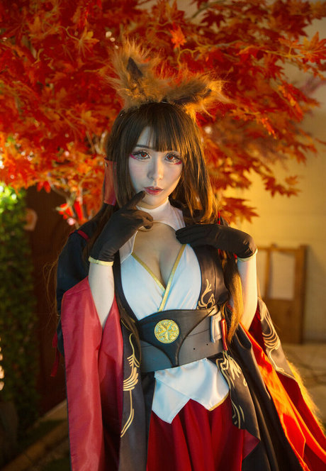 flugbegleiterin onlyfans heiße kunst bild