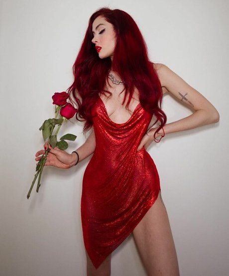 Maren Altman erotische kunst archiv