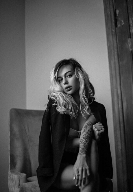 alexaandra vip erwachsene sexy fotos