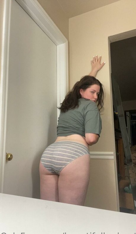 Jessica Melton nacktheit schöne archiv