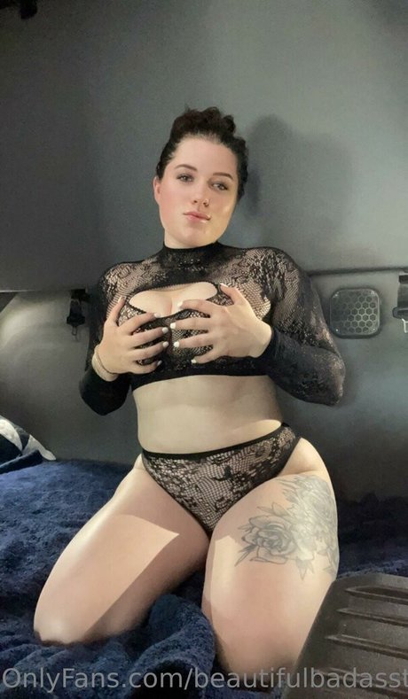 Jessica Melton hd nackte bilder