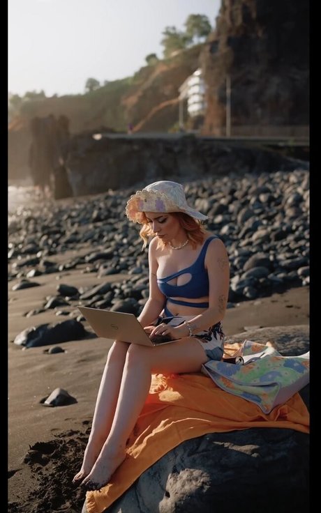 AnniTheDuck freie sex galerie