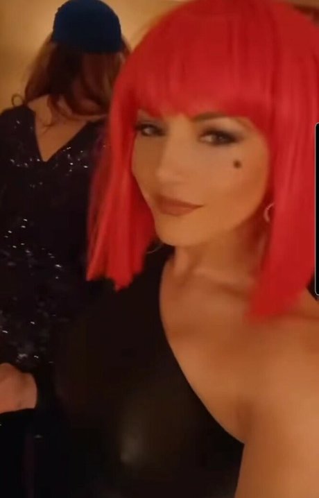 Katheryn Winnick perfekte nackte archiv