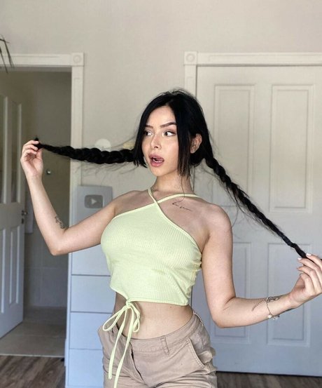 Eduarda Yuni kunst pornographische archiv