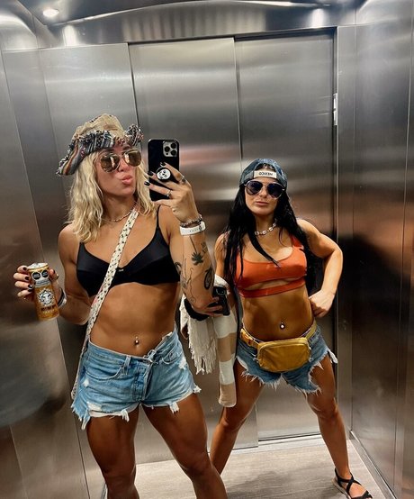 Sol Ruca heiße sex foto