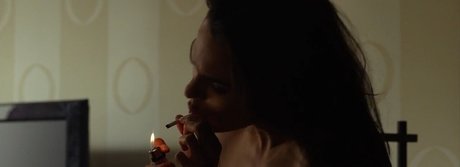 Nadine Velazquez sexy top foto