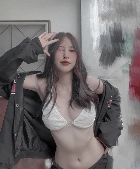 Yunne uwu hd nacktheit archiv