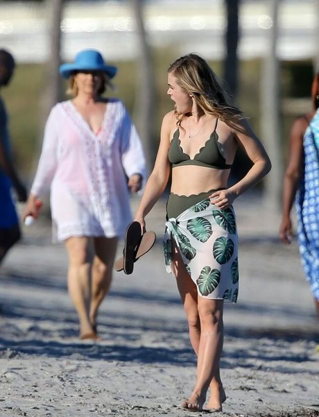 Melissa Roxburgh sexy schöne galerie