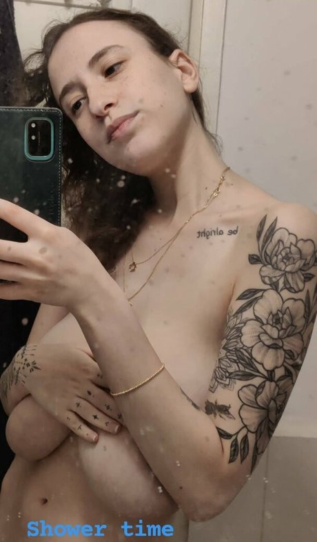 Yasmin avrahami sexy nacktheit foto