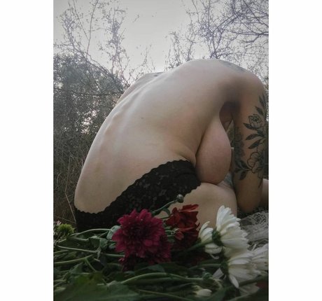 joi squirt onlyfans xxx nette bilder