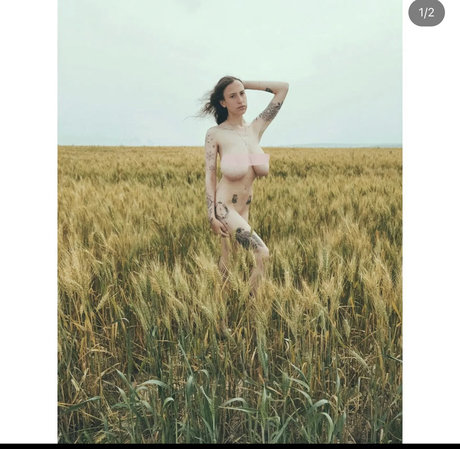 beute nur fans nackt hd bilder