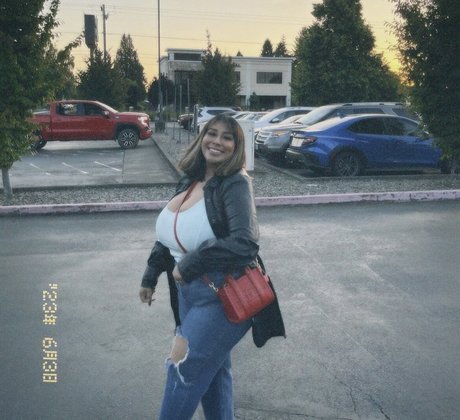 Jazzyliciouss porno pornostar fotos