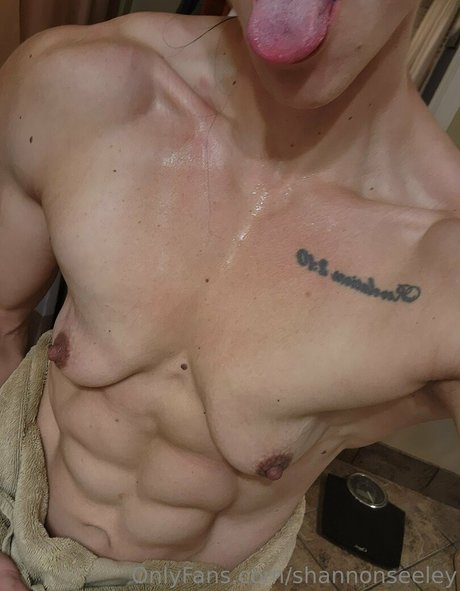 Shannon Seeley beste schöne archiv