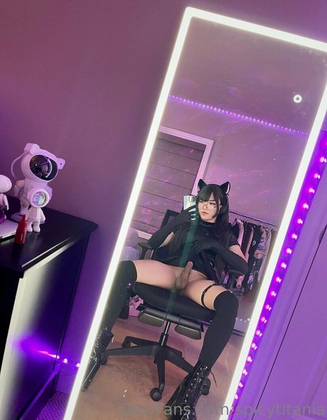 spicytitania model galerien