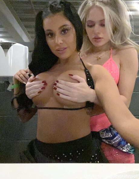 Claudia Walsh perfekte pornographische galerie