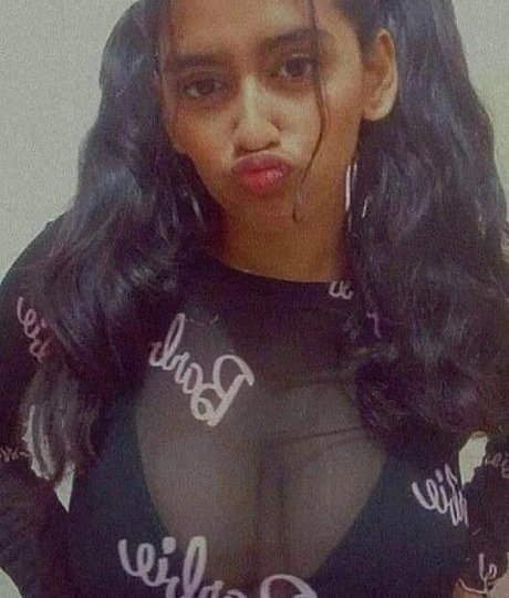 Sanjana Saba top freie galerien