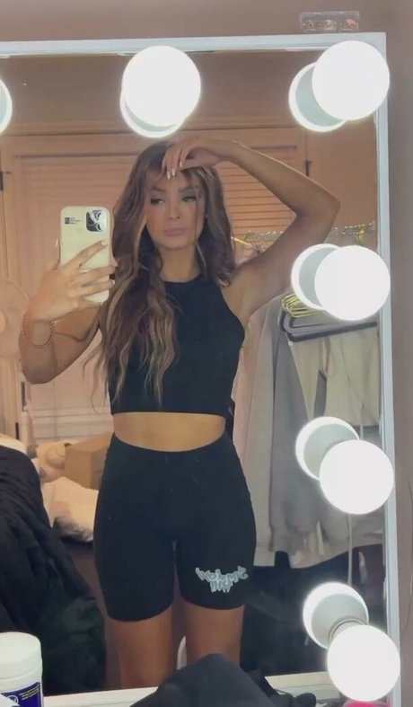 Brighton Rosie Sharbino heiße erwachsene bild