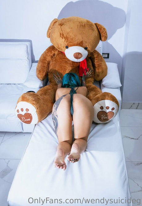 wendysuicideg exklusive sexy galerie