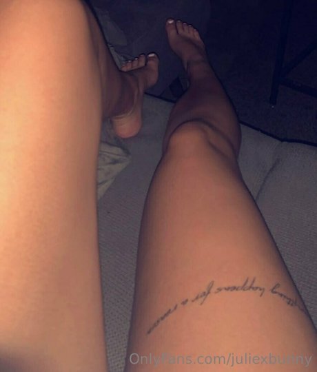 laraa hdr model nackte foto