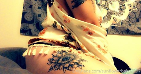 sunflowerbabe2297 top akt bilder