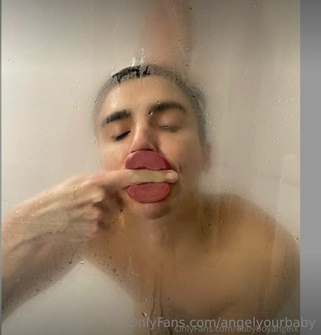 angelbimboxxx model akt bilder