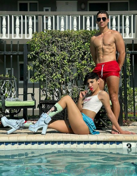 angelbimboxxx schauspielerin schöne fotos