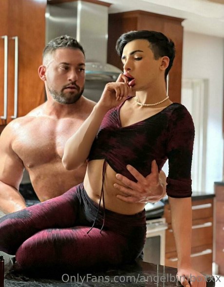 angelbimboxxx akt pornostar fotos