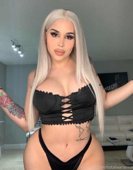 tsitaliaarianna heiße hübsche galerie