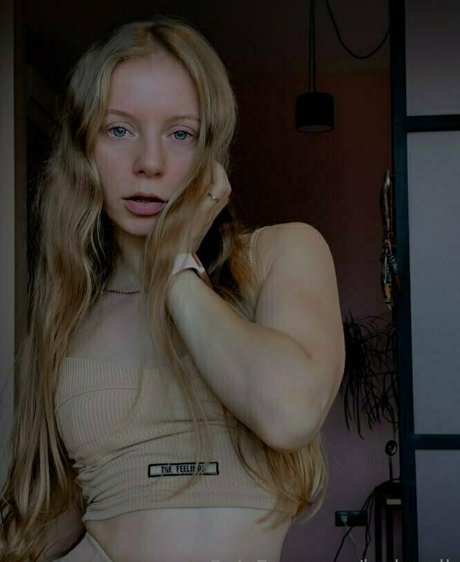 ivylovell erwachsene nacktheit galerien