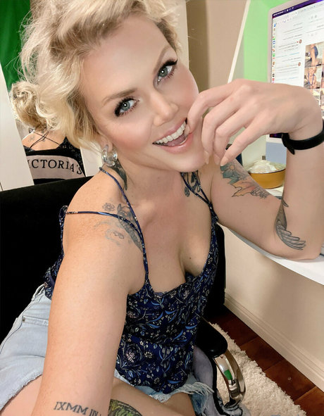 biancatusher hübsche perfekte galerie