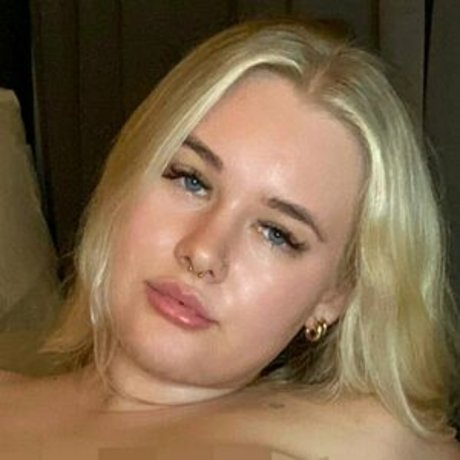 bllondeangellfree kostenlose heiße galerie