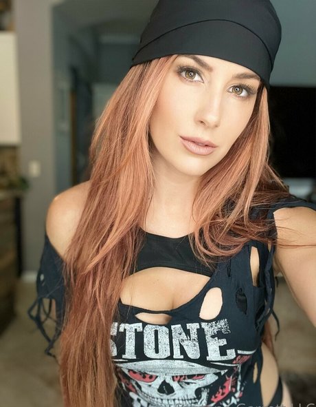 Santana Garrett nackt sexy bilder